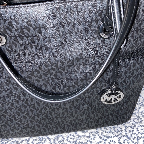 Michael kors - Picture 2 of 8